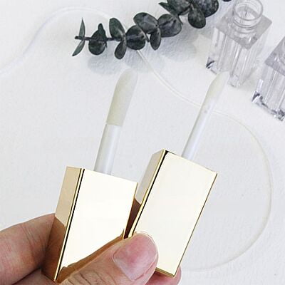 Lipstick - SQUARE - Gold Cap - 4.5ml - Short FAT Container - Acrylic