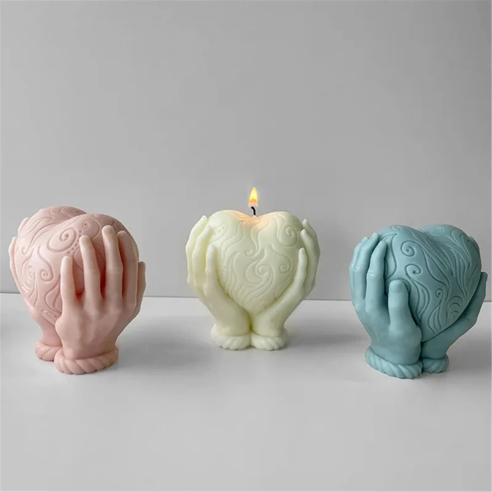 Silicon Mold Candle Heart In Hand